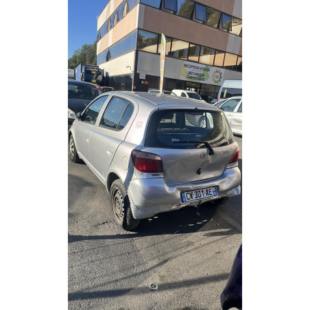 Porte avant droit - YARIS 1 PHASE 1