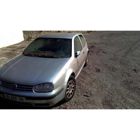 Renfort pare choc avant (traverse) - VOLKSWAGEN GOLF 4