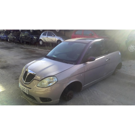 Porte avant droit - YPSILON 4 PHASE 2