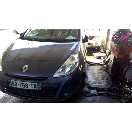 Porte avant droit - CLIO 3 PHASE 2