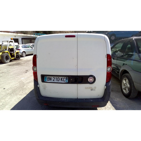 Calandre gauche - FIAT DOBLO 2