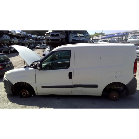 Calandre gauche - FIAT DOBLO 2